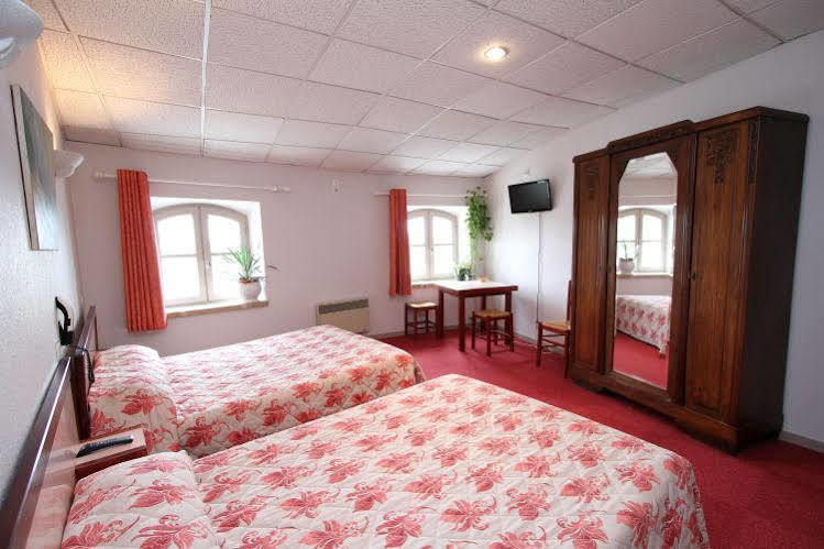 Logis Hotel Le Prieure Bourg-Saint-Andéol Eksteriør billede