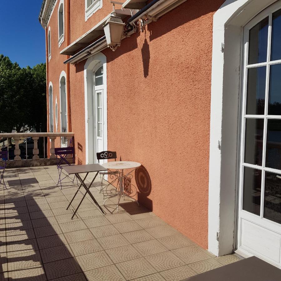 Logis Hotel Le Prieure Bourg-Saint-Andéol Eksteriør billede